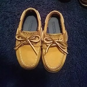 Kids sperry